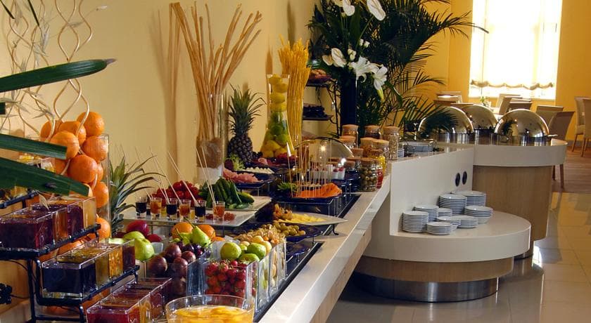 Wow Airport Hotel-27