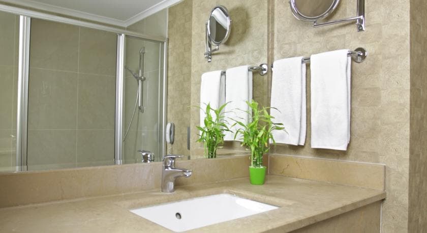 Wow Airport Hotel-21