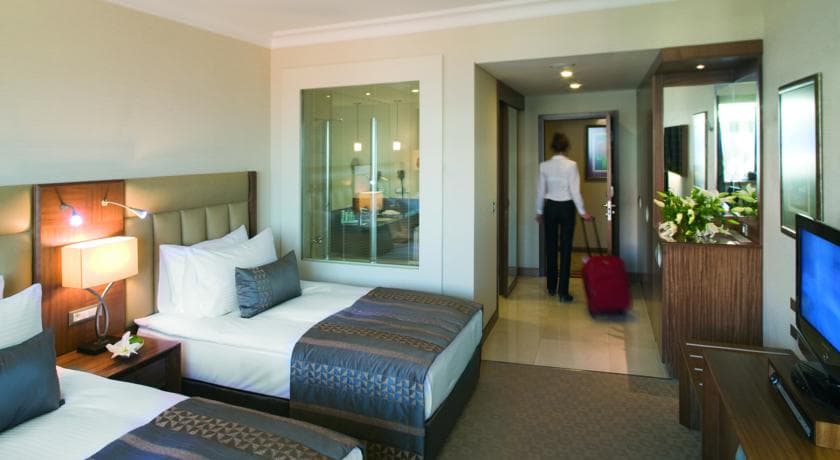 Mövenpick Hotel İzmir-24