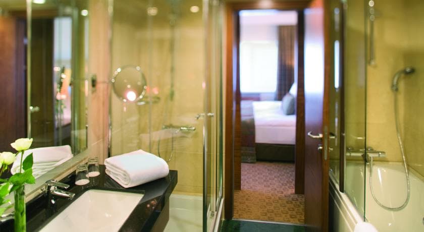 Mövenpick Hotel İzmir-15