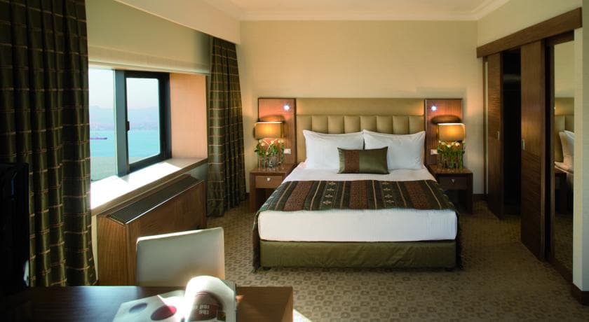 Mövenpick Hotel İzmir-1