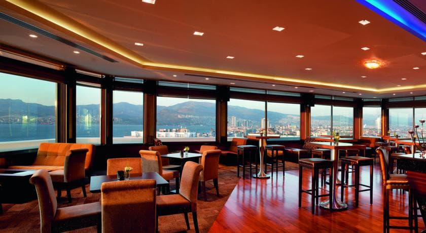 Mövenpick Hotel İzmir-55
