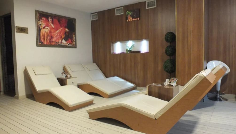 Safran City Hotel & Spa-5