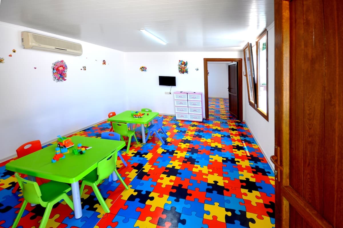 Adonis Hotel Lara-12