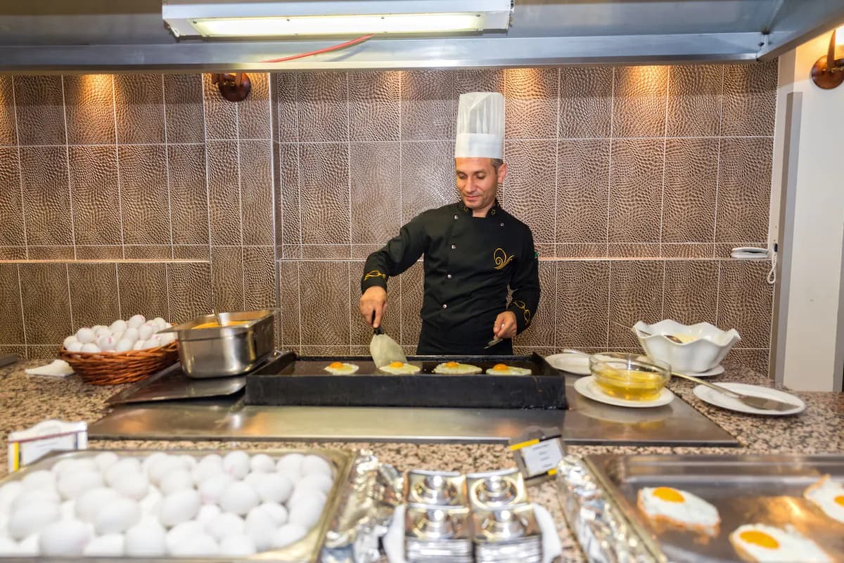 Adonis Hotel Lara-30