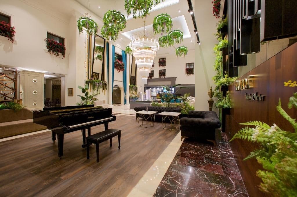 Ramada By Wyndham Hotel Merter-24