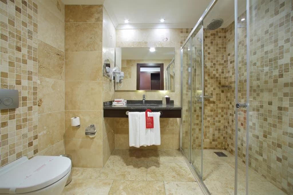 Ramada By Wyndham Hotel Merter-21