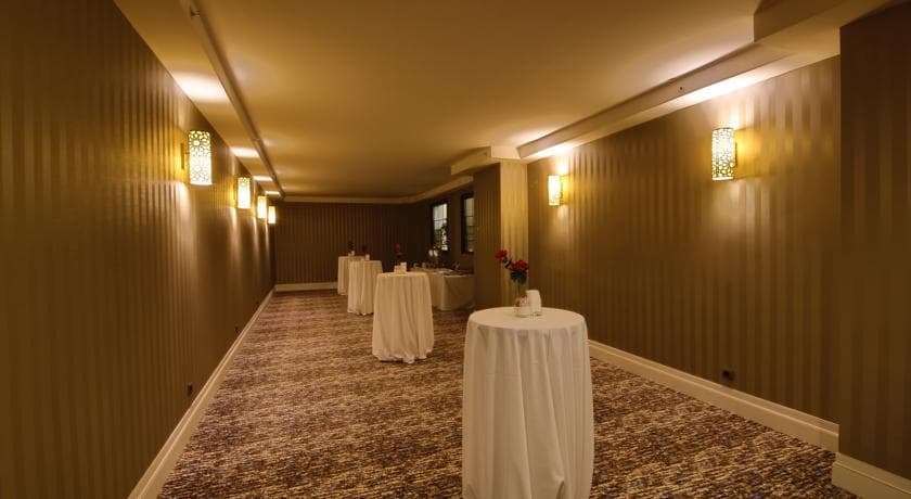 Ramada By Wyndham Hotel Merter-19