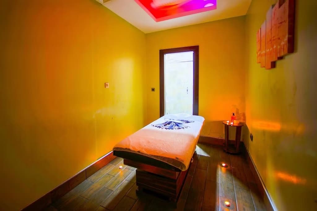 Ramada By Wyndham Hotel Merter-9