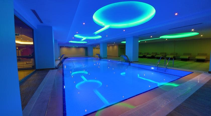 Ramada By Wyndham Hotel Merter-2