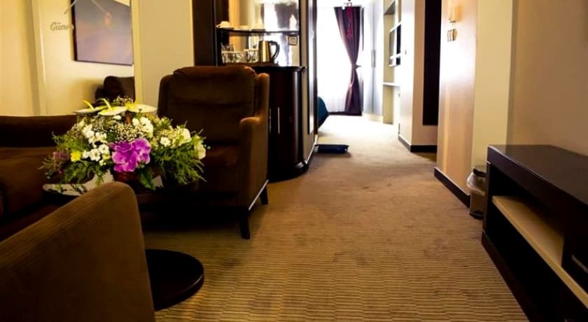 Centrum Business Hotel-4