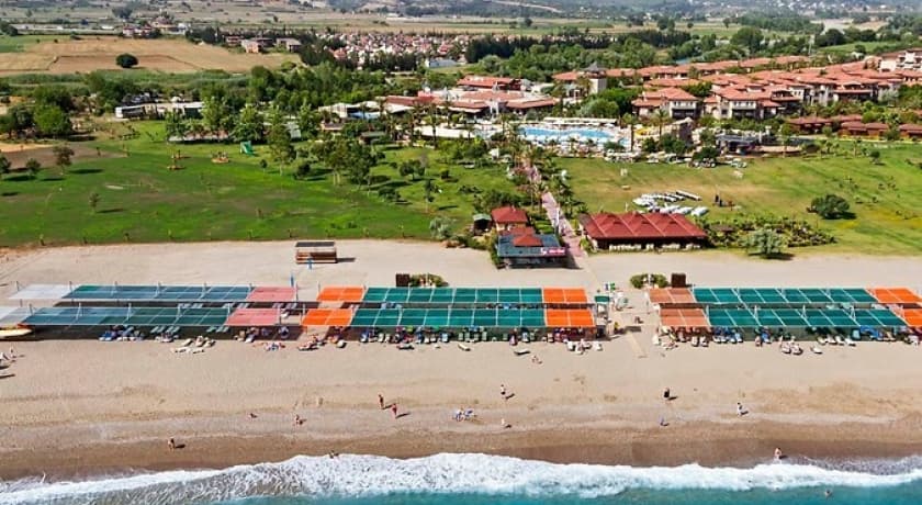 Felicia Village Hotel-18