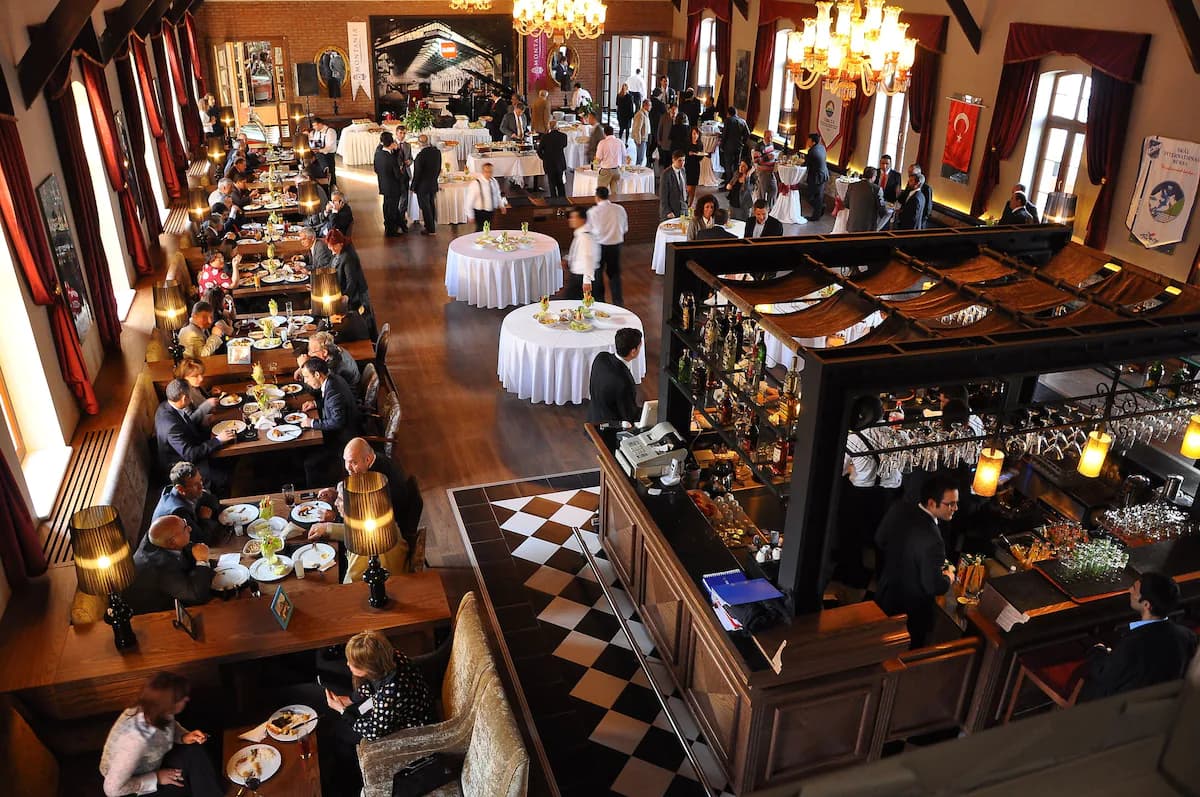 Montania Special Class Hotel-48