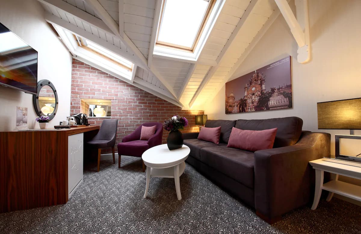 Montania Special Class Hotel-68