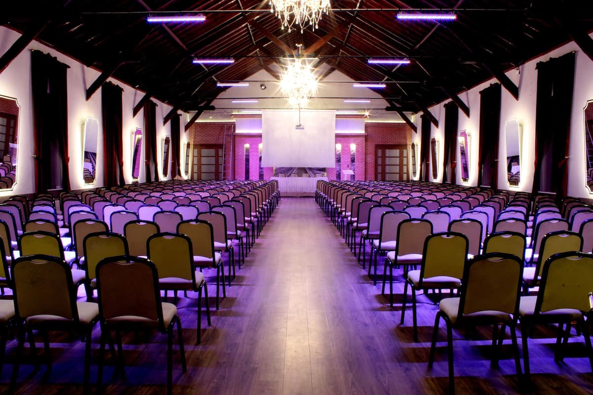 Montania Special Class Hotel-69