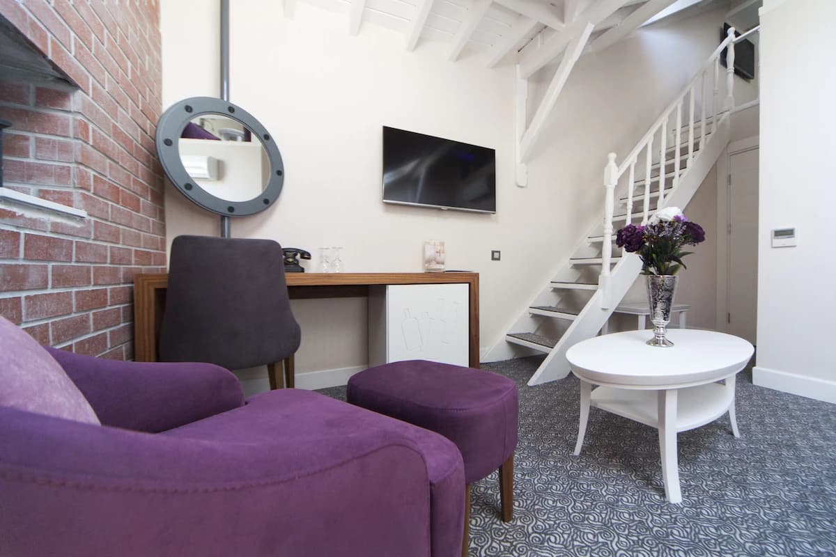 Montania Special Class Hotel-35