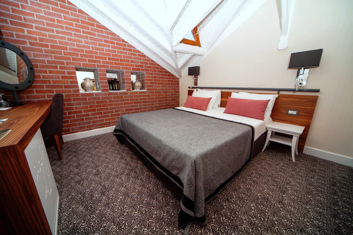 Montania Special Class Hotel-29