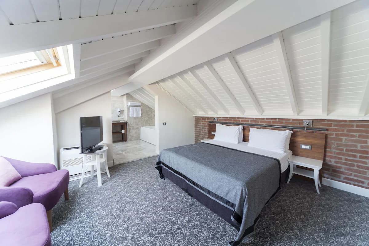 Montania Special Class Hotel-34