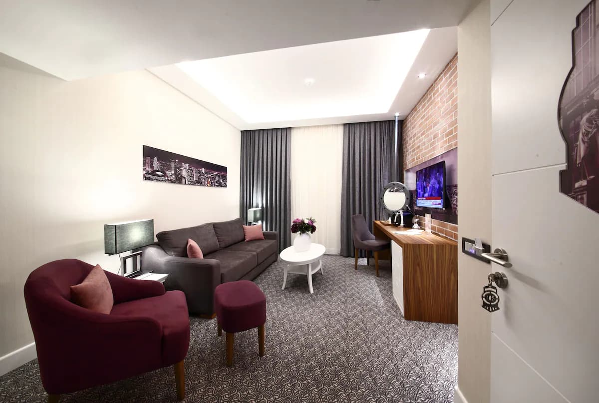 Montania Special Class Hotel-104