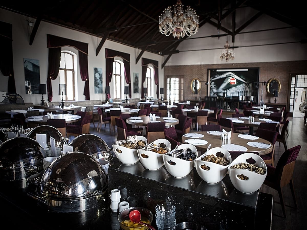 Montania Special Class Hotel-102