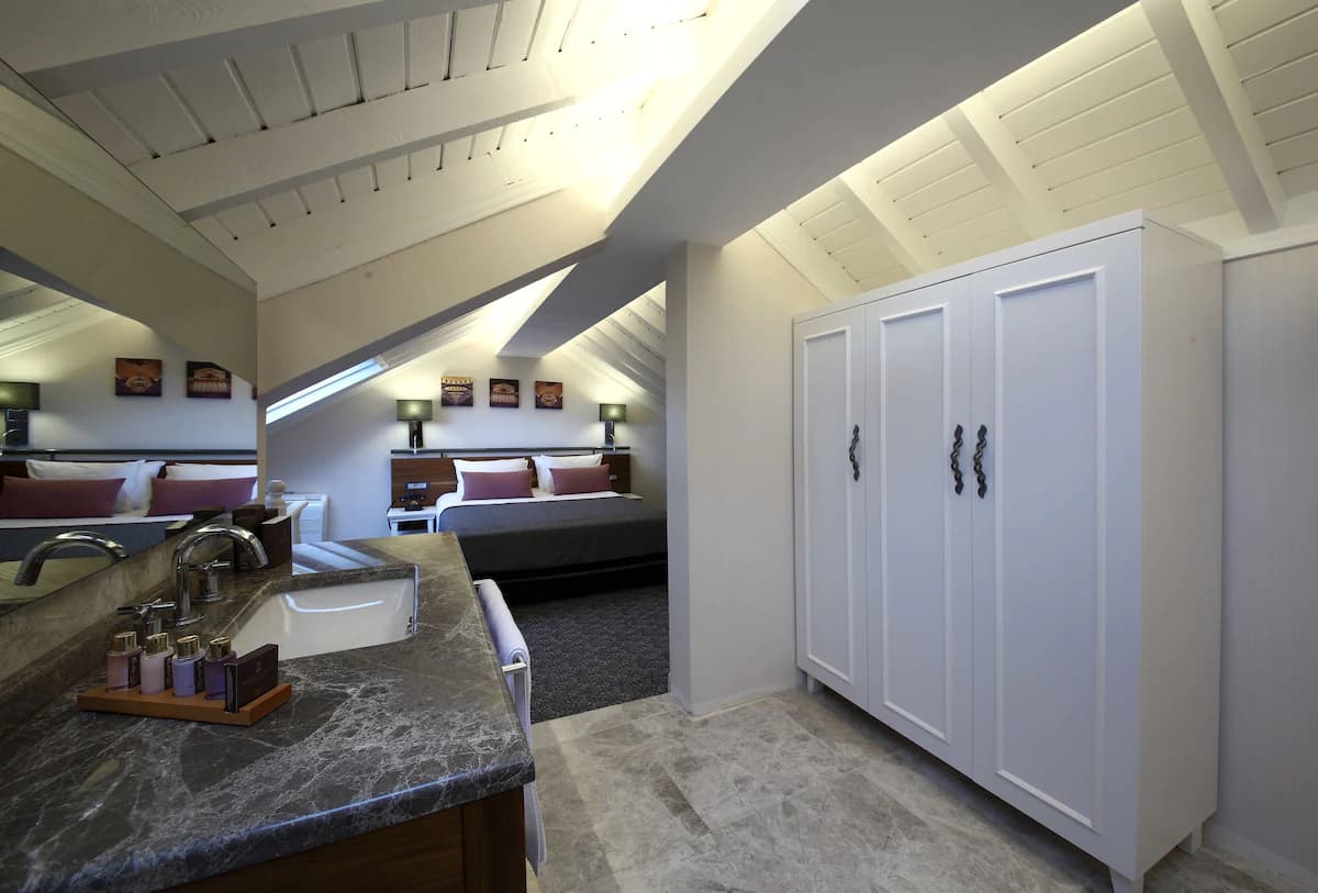 Montania Special Class Hotel-58