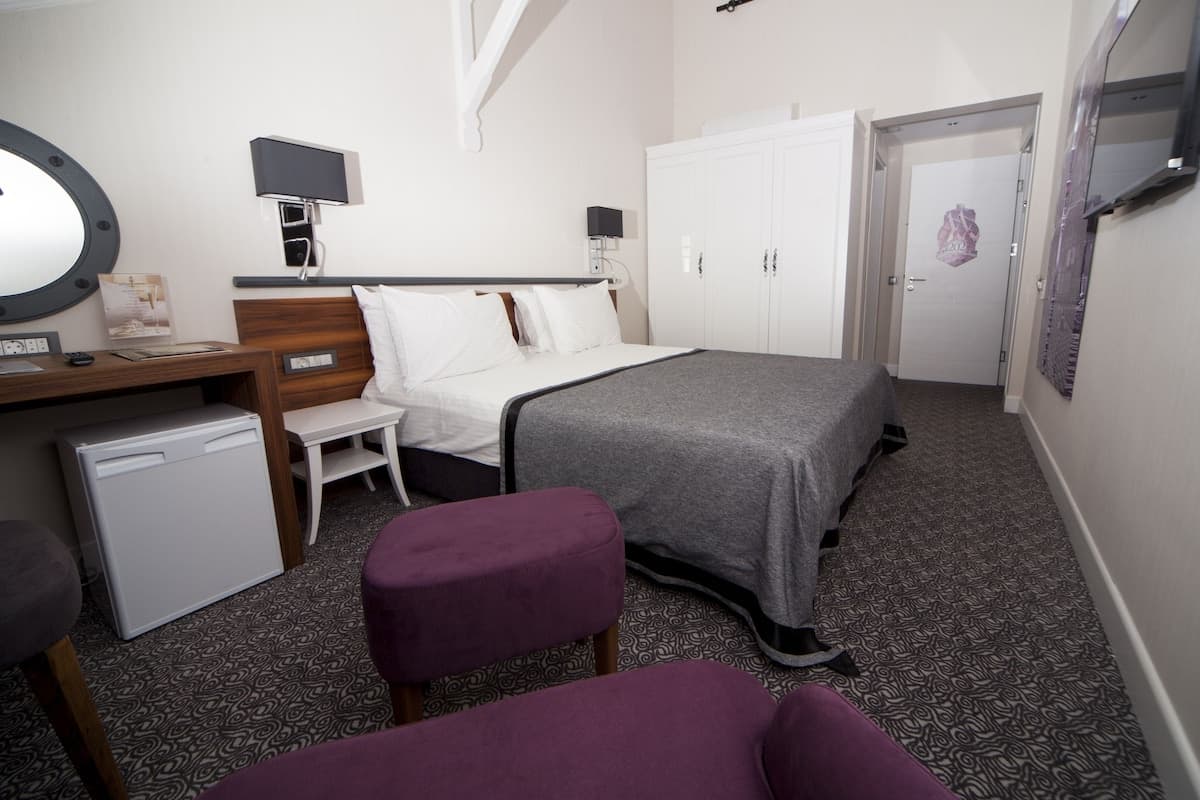 Montania Special Class Hotel-8