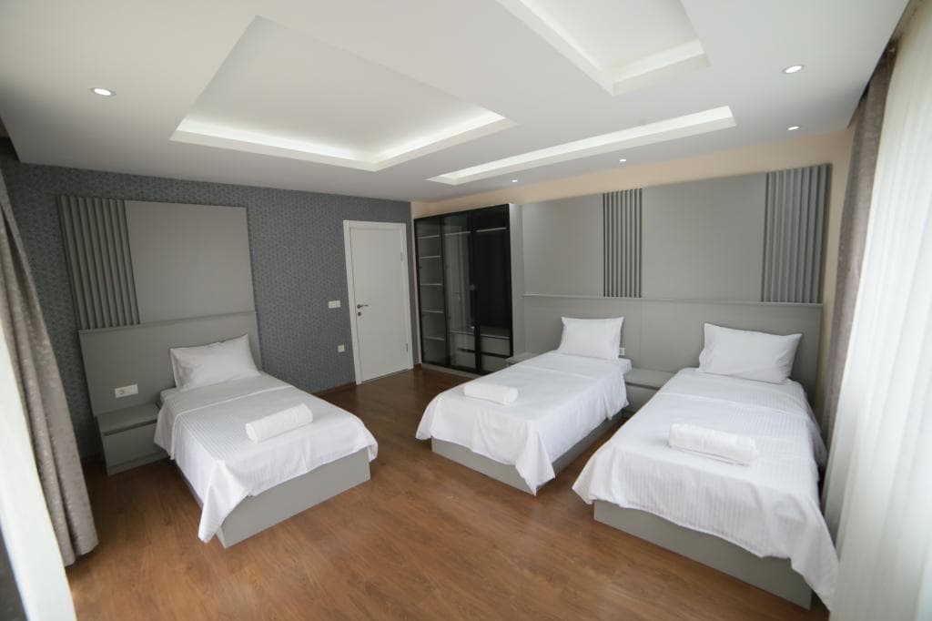 Flower City Suites & Complex-20