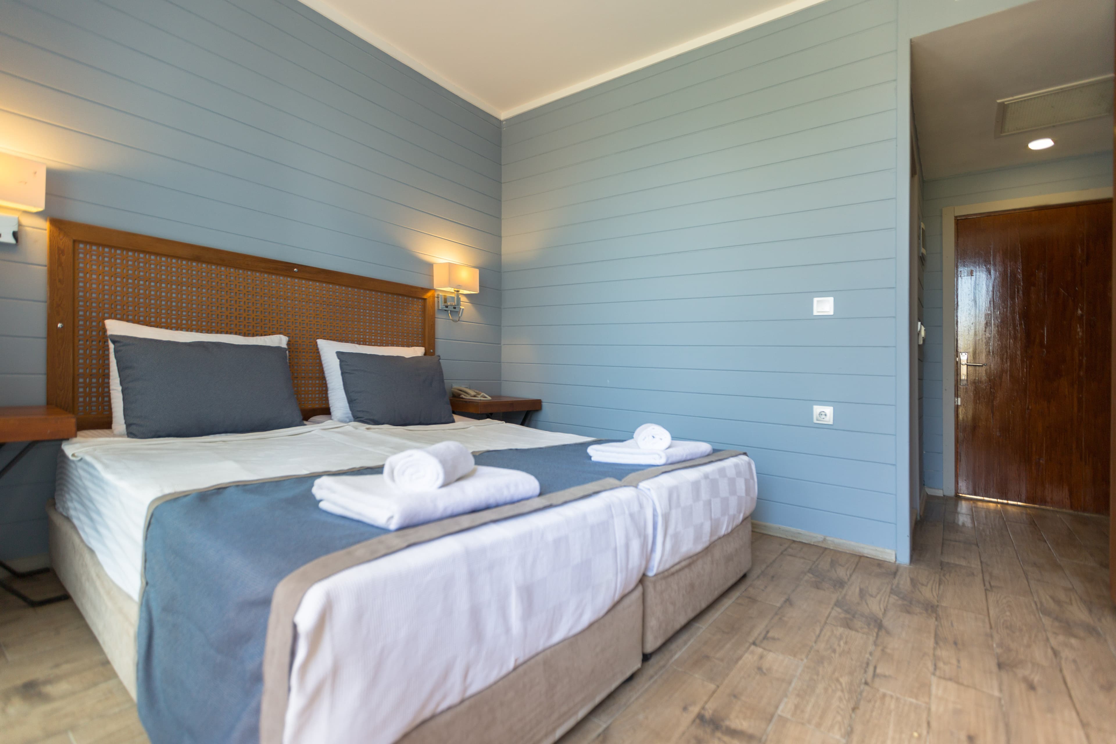 Risus Beach Resort Hotel-19