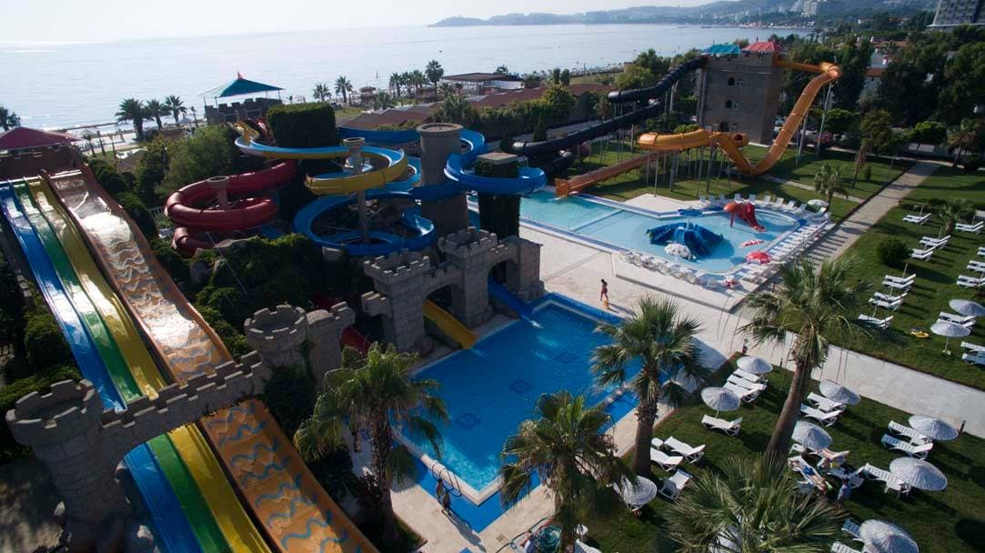 Risus Beach Resort Hotel-65