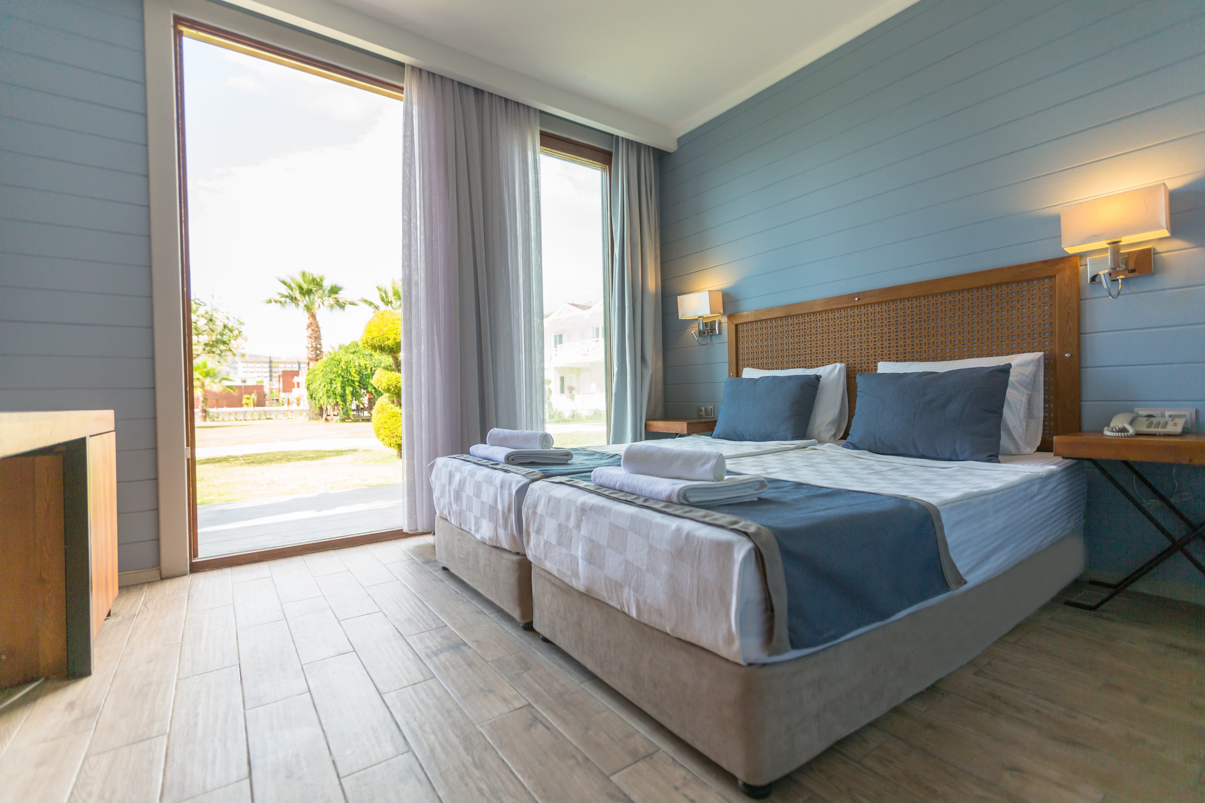 Risus Beach Resort Hotel-20