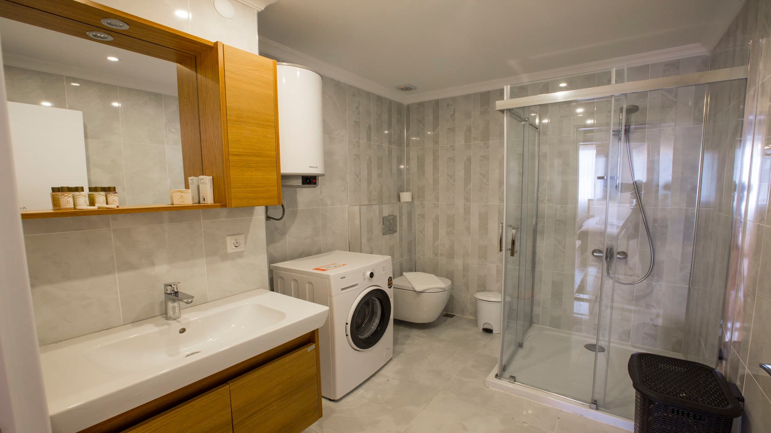 Royal Comfort Hotel-40