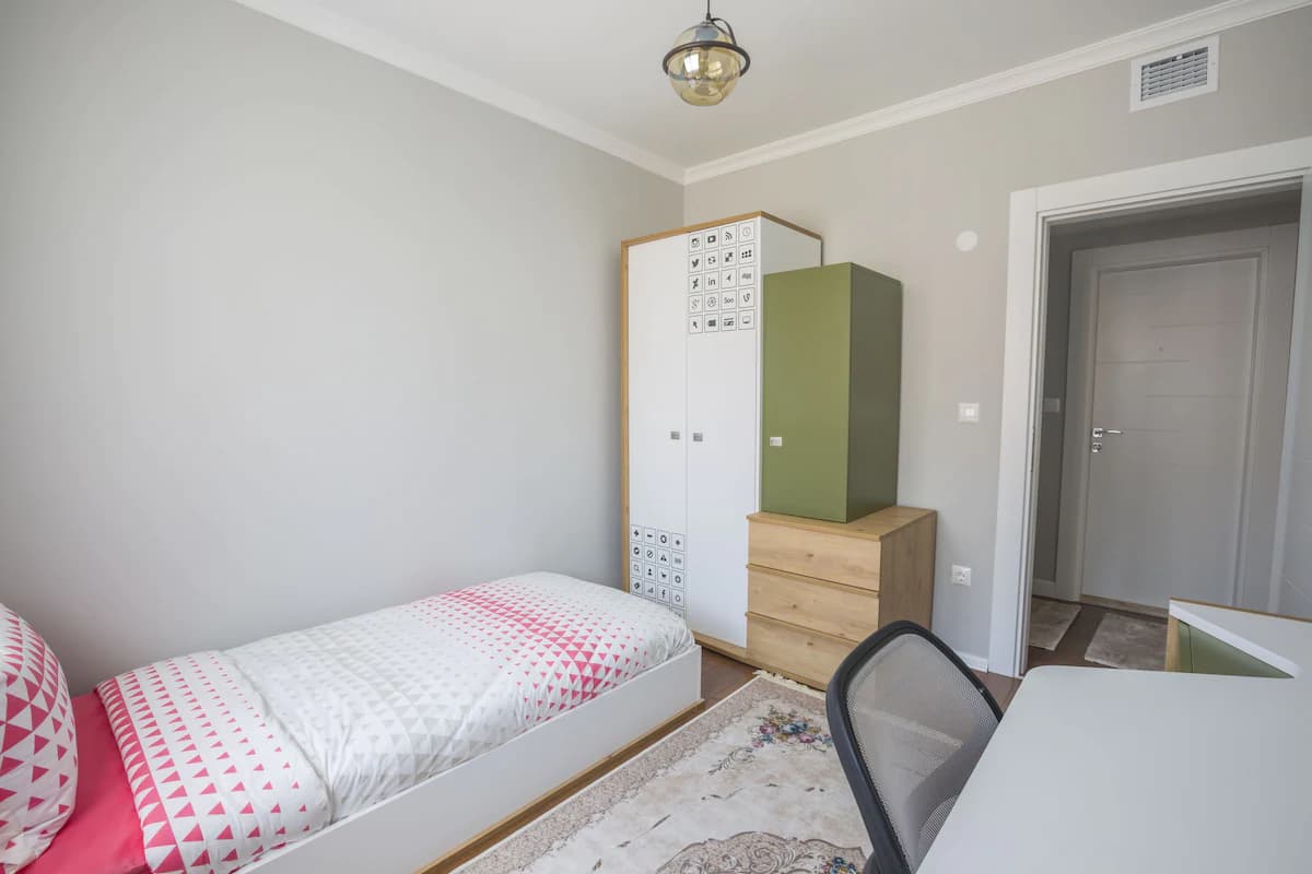 Royal Comfort Hotel-10