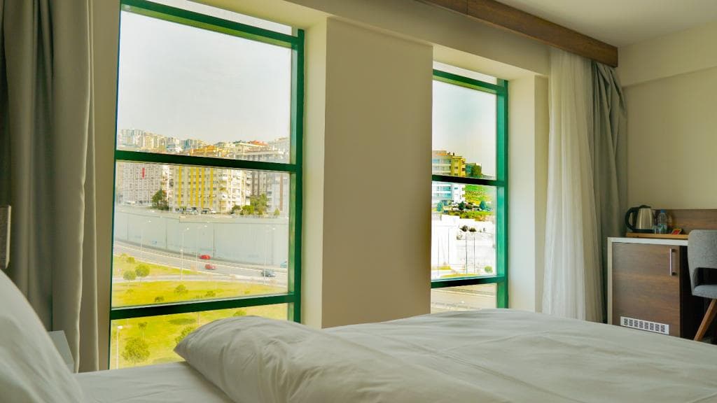 Avwan Hotel Çiğli-18