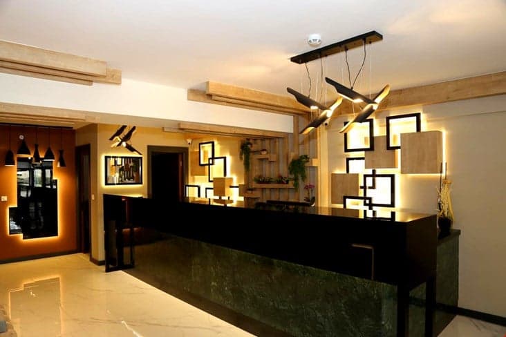 Avwan Hotel Çiğli-7