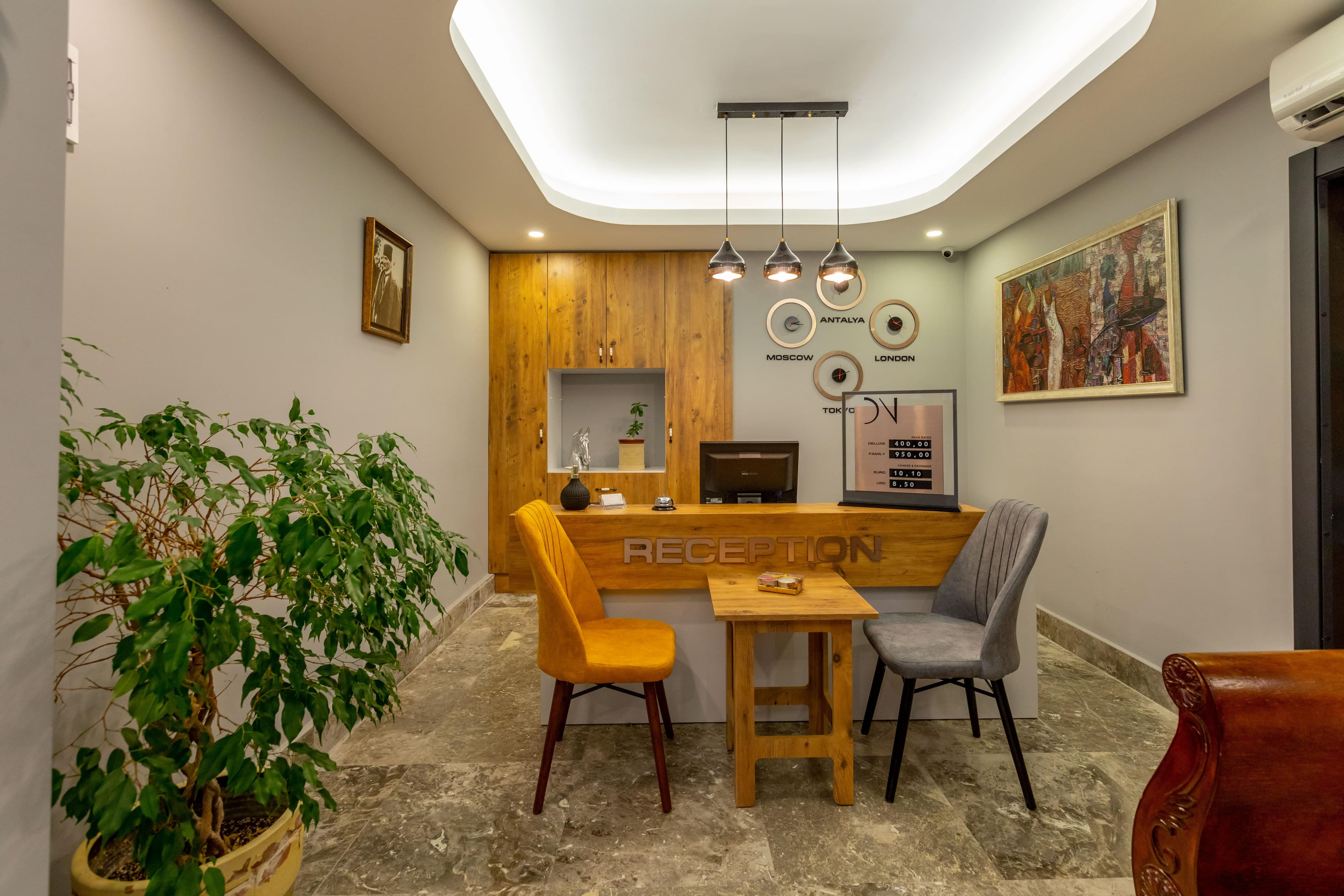 Der Inn Hotel-2