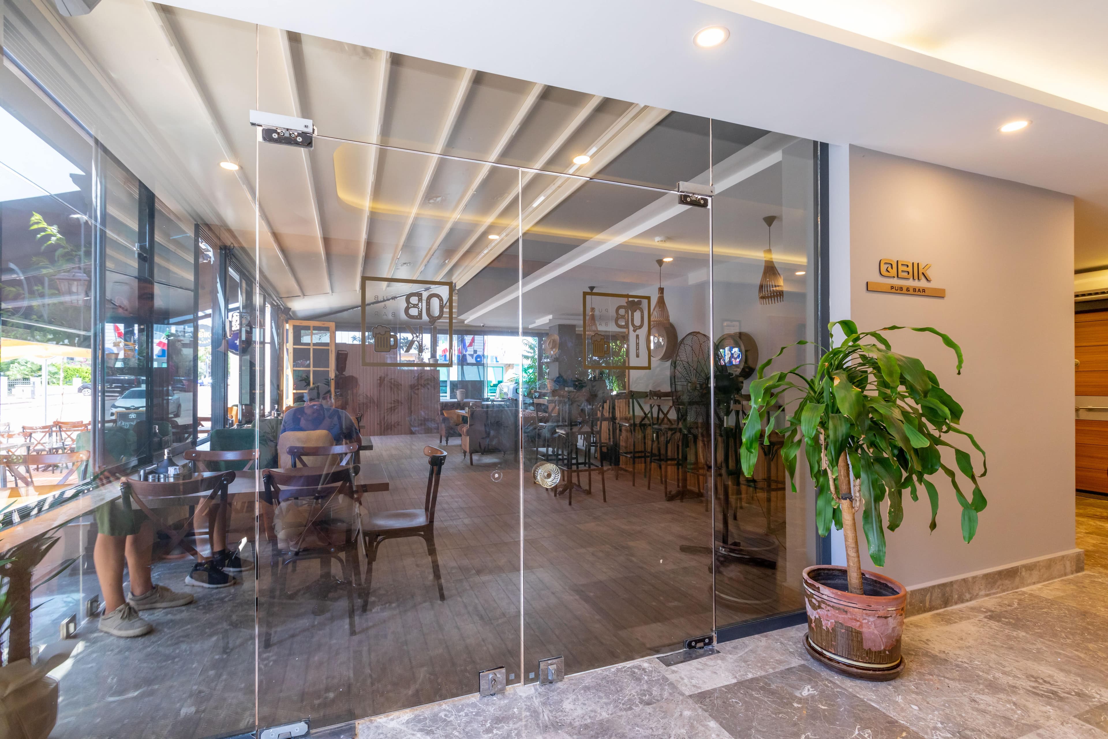 Der Inn Hotel-3