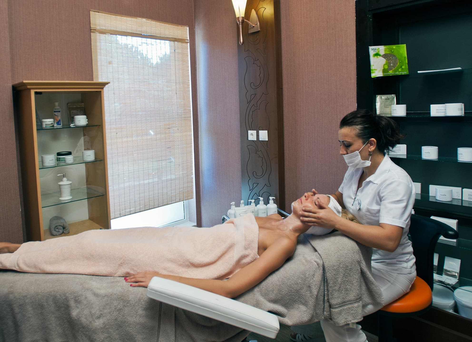 Crystal Tat Beach Pearl Collection-45