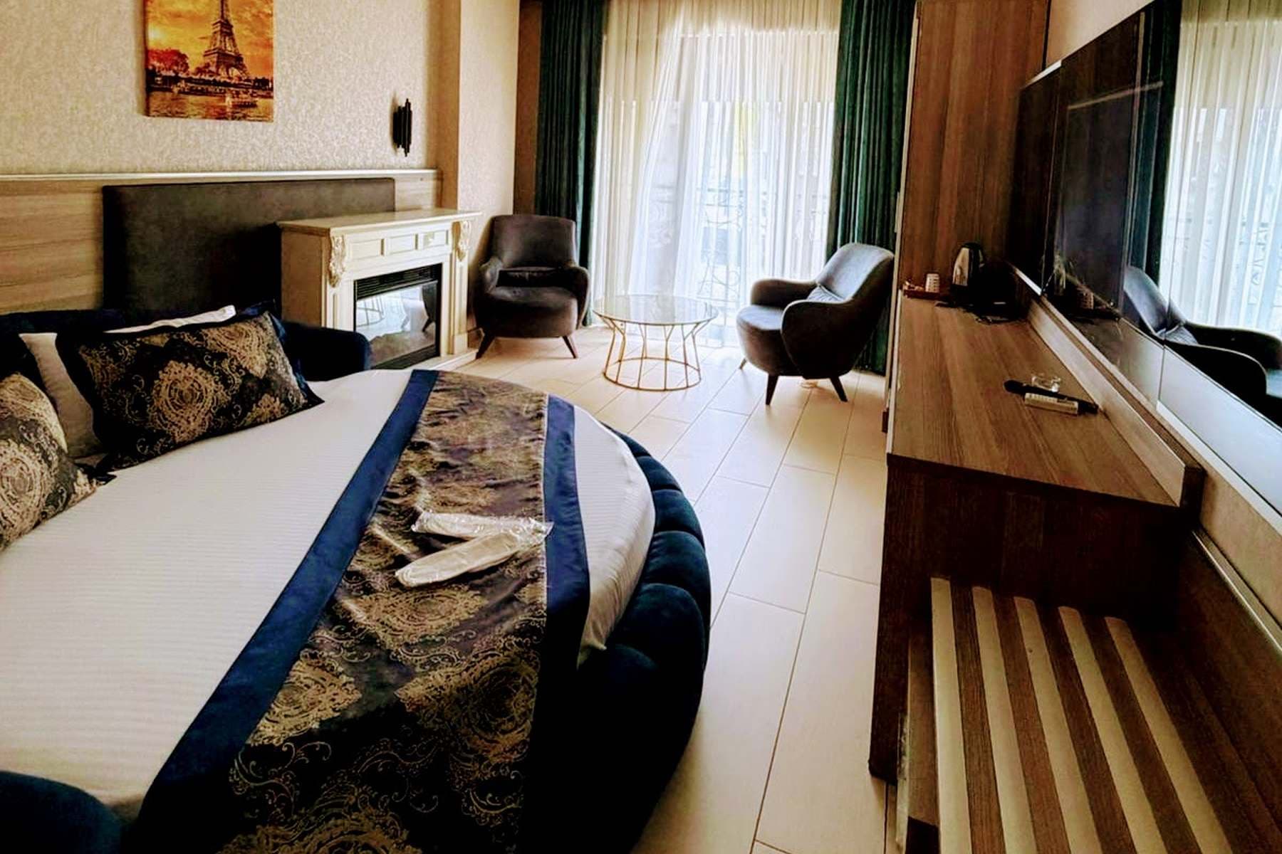 Restwon Suit Hotel-5