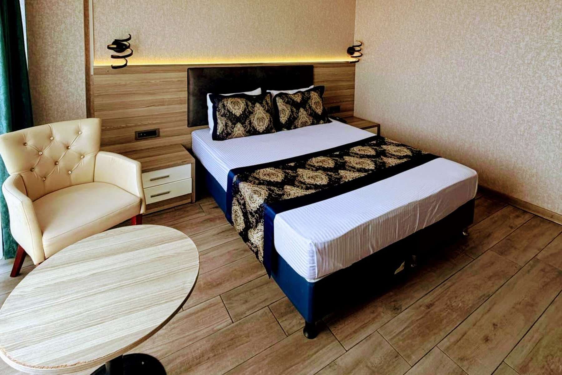 Restwon Suit Hotel-6