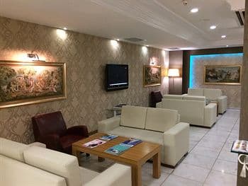 Park Royal Hotel Luxury-3