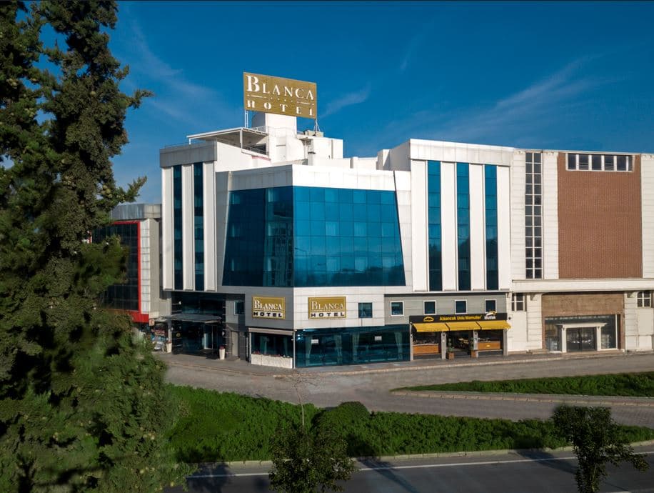 Blanca Hotel-0