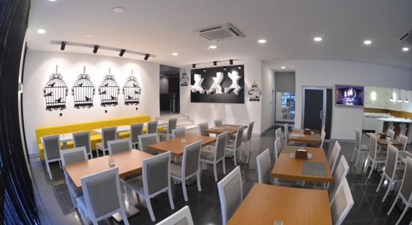 R.S City Hotel-8