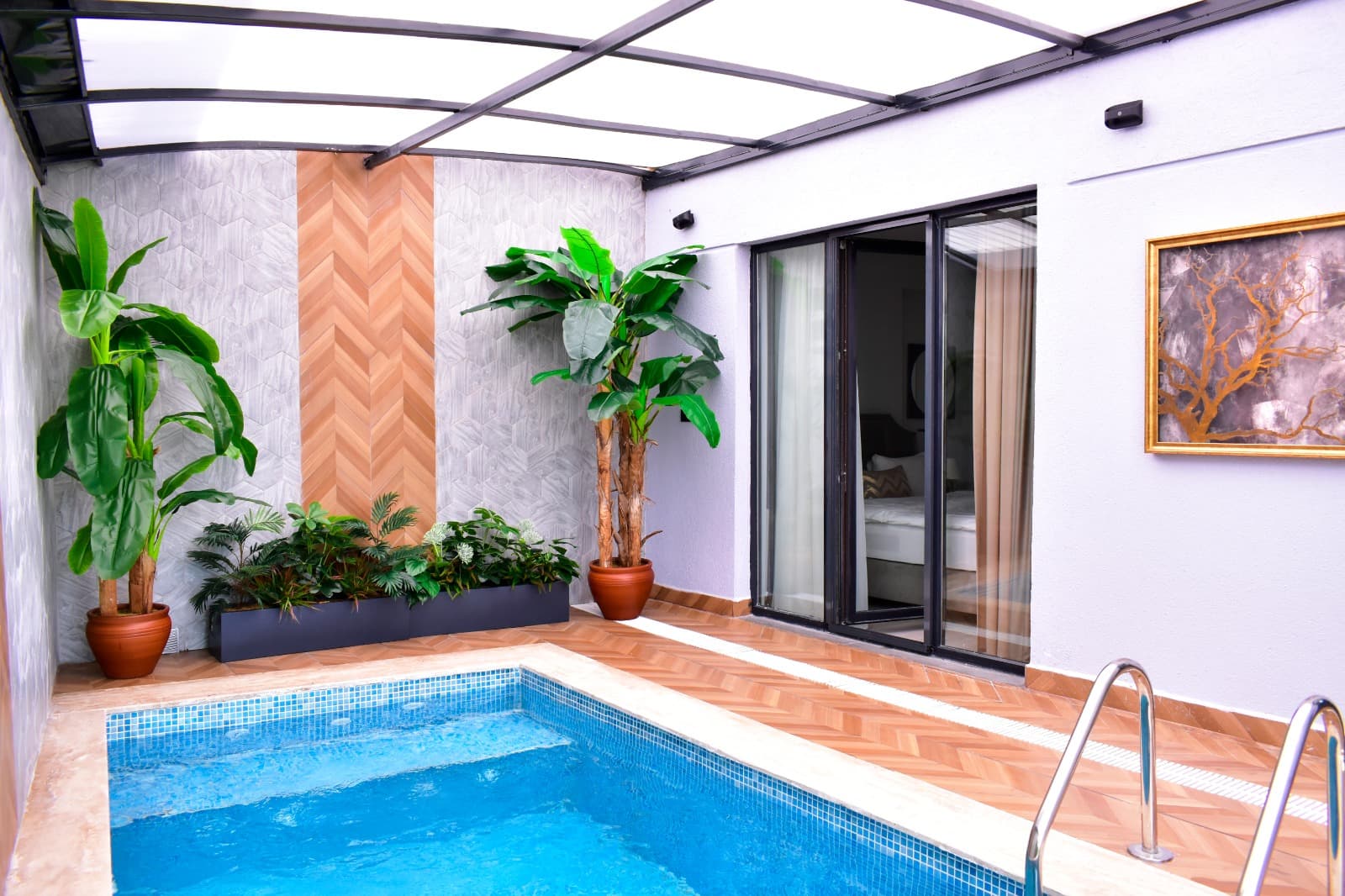 Green Hills Suites-28