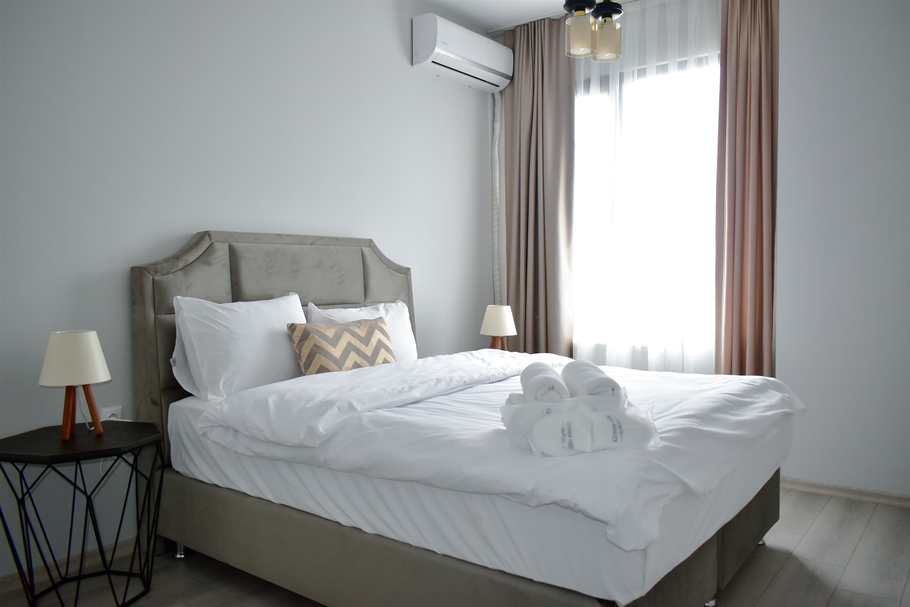 Green Hills Suites-64