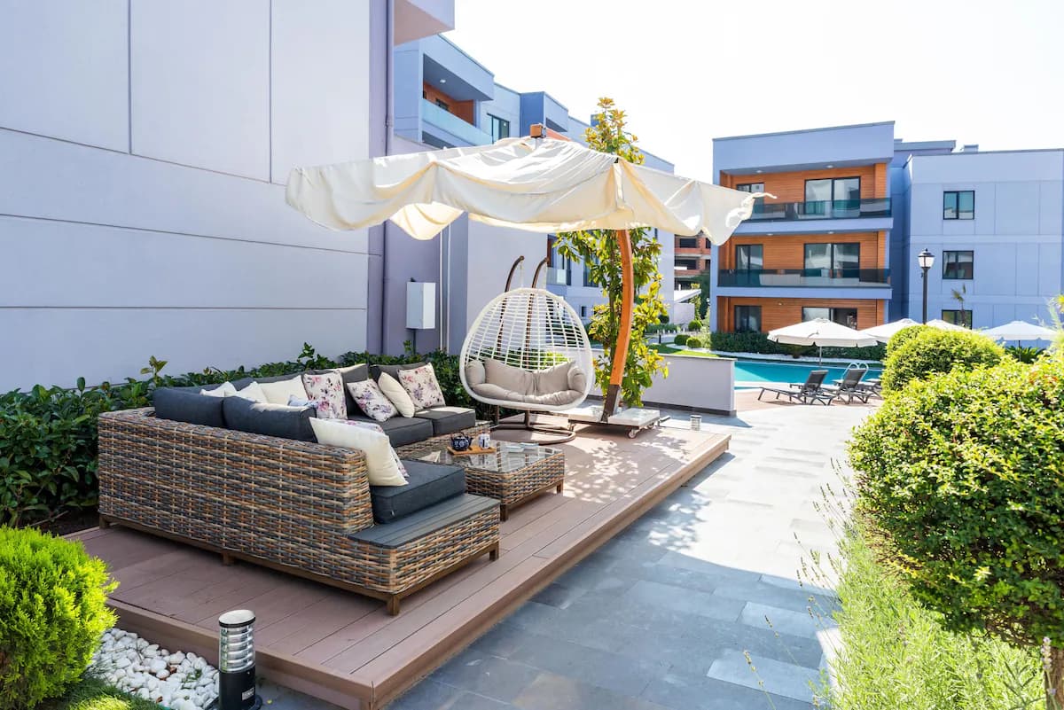 Green Hills Suites-16