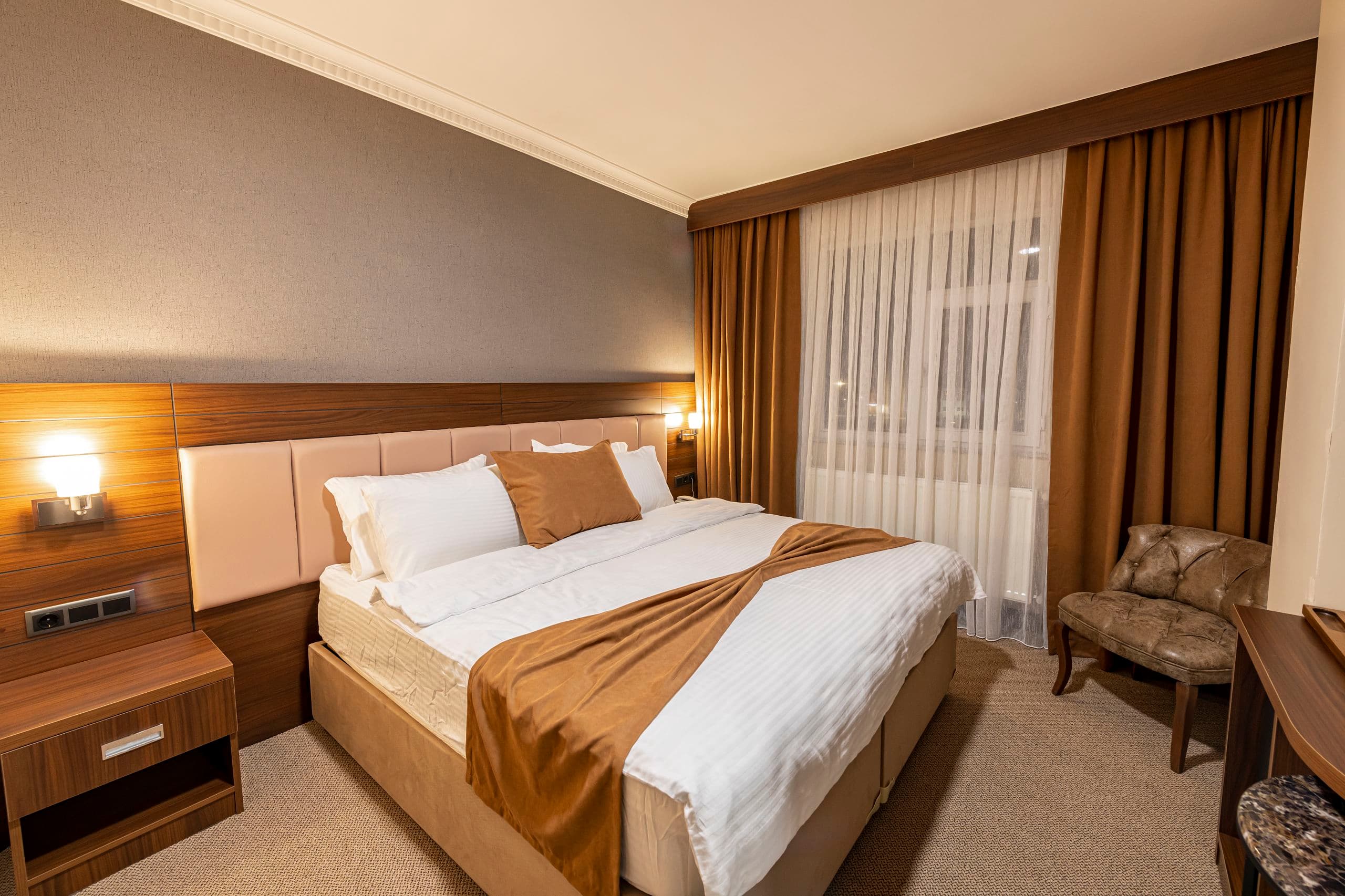 Sapran Deluxe Hotel-1