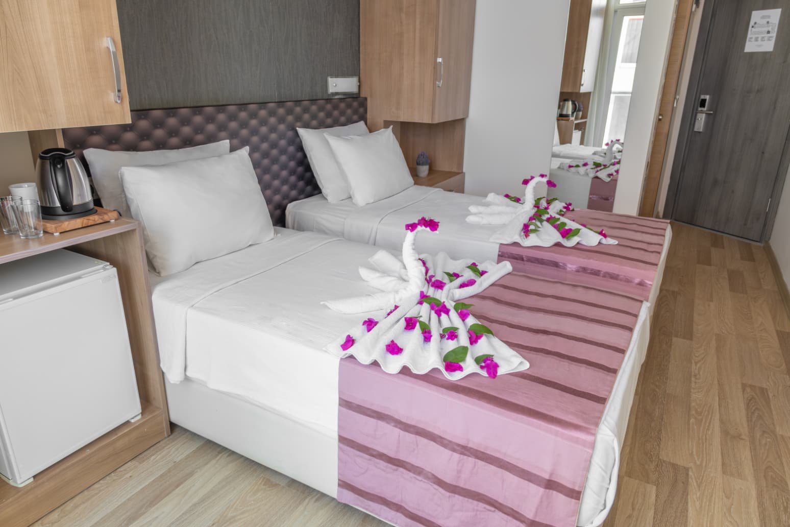 Verde Beach Hotel +16-35