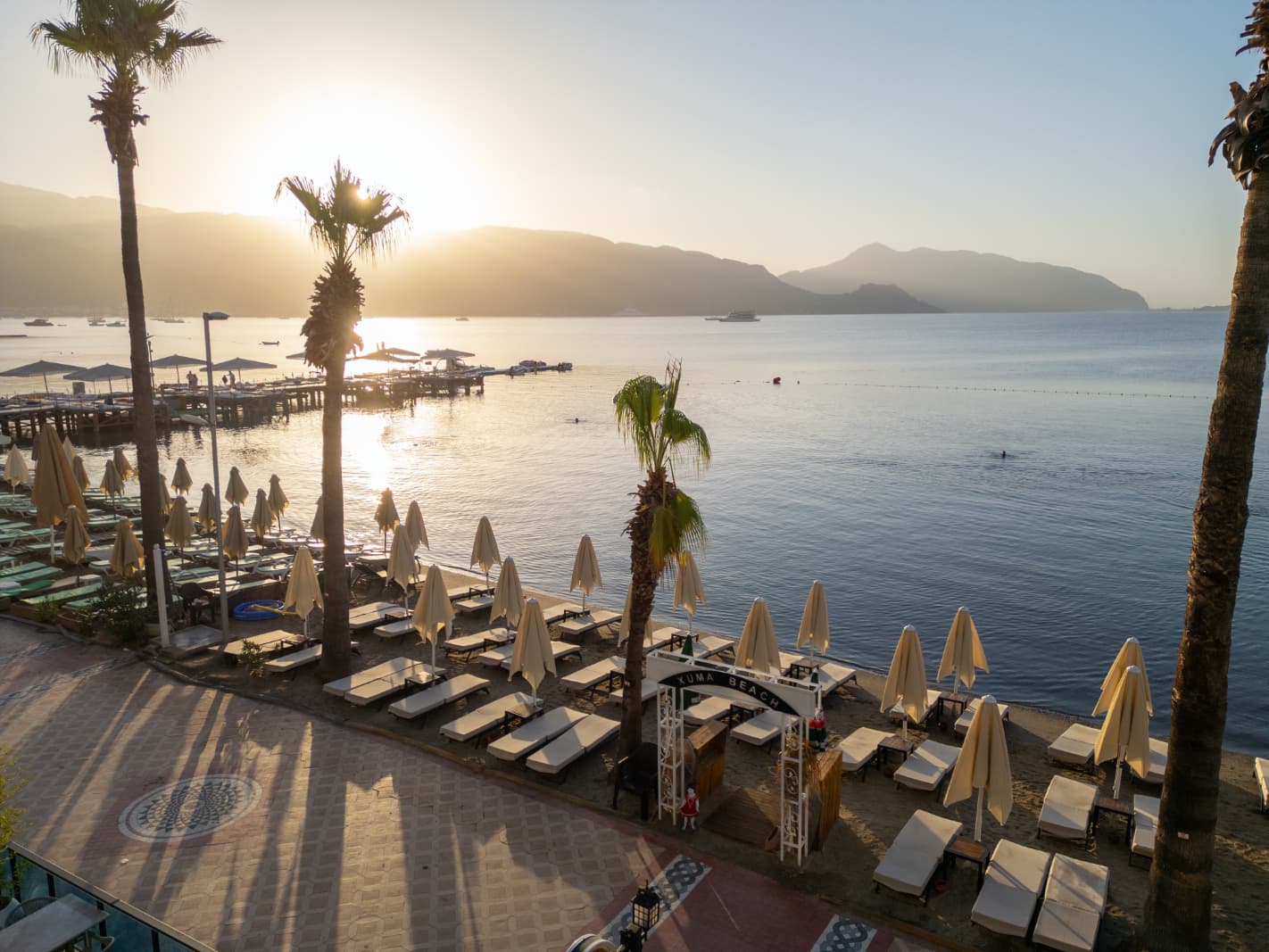 Verde Beach Hotel +16-3