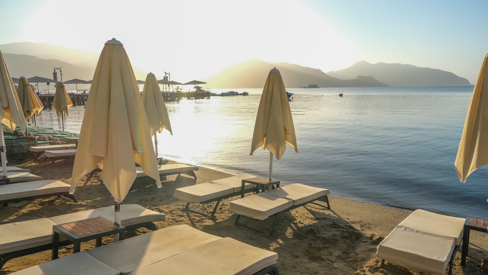 Verde Beach Hotel +16-17