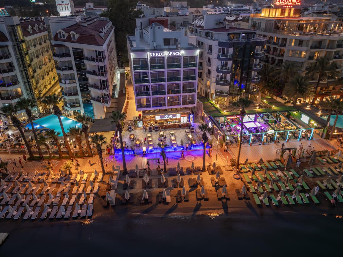 Verde Beach Hotel +16-29